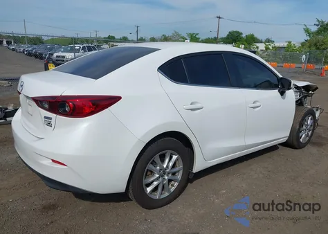 2018 Mazda Mazda3 Sport из США, поврежденный, VIN 3MZBN1U7XJM197018